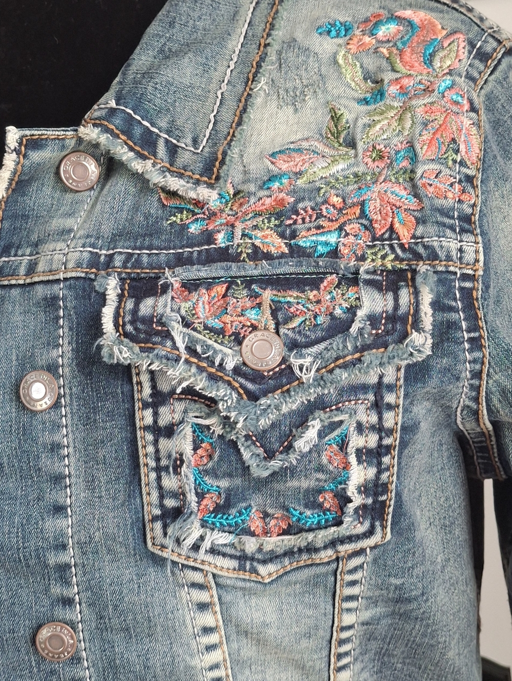 Grace In LA Embroidered Denim Jacket Sz L - Picture 3 of 12
